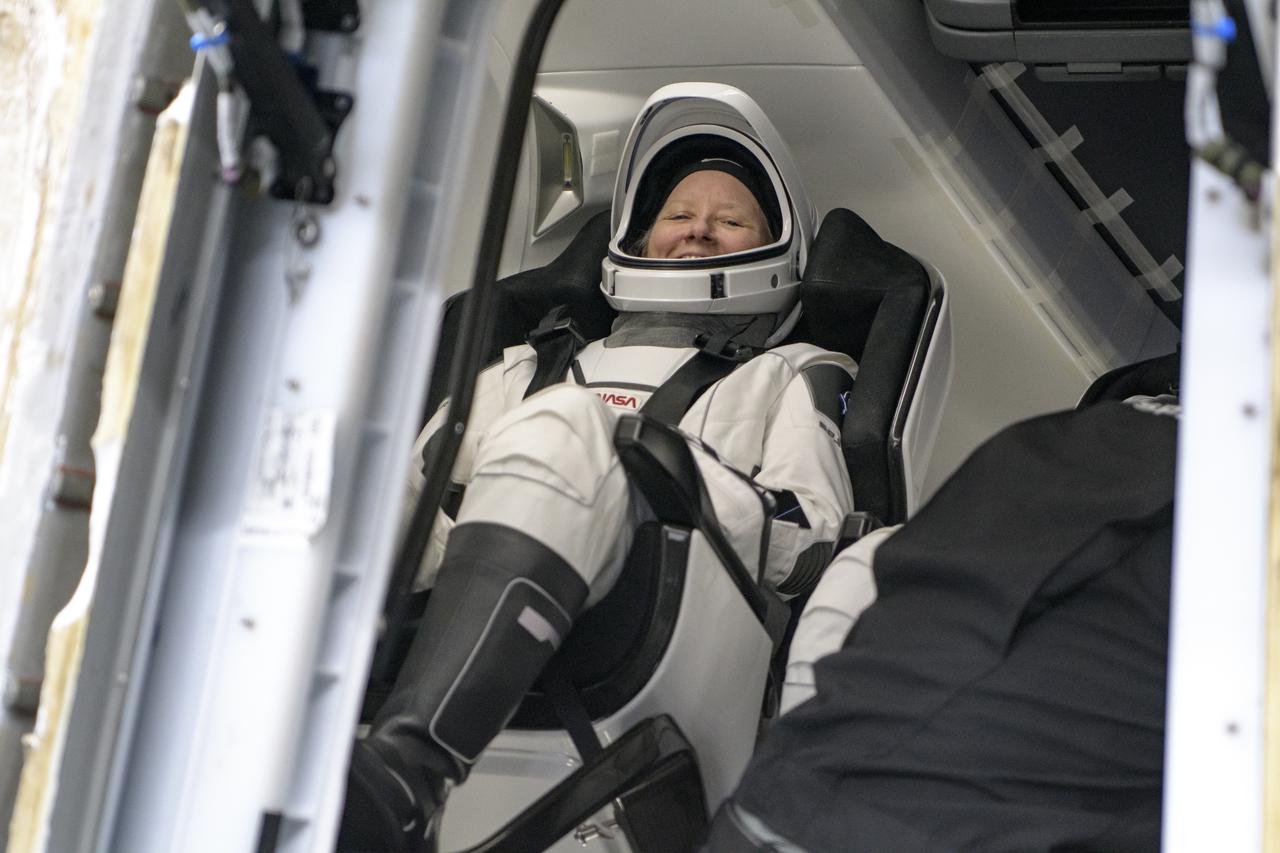 NASA astronaut Shannon Walker smiles prior to being helped out of the SpaceX Crew Dragon Resilience spacecraft onboard the SpaceX GO Navigator recovery ship after she, NASA astronauts Mike Hopkins, Victor Glover, and Japan Aerospace Exploration Agency (JAXA) astronaut Soichi Noguchi, landed in the Gulf of Mexico off the coast of Panama City, Florida, Sunday, May 2, 2021. NASA’s SpaceX Crew-1 mission was the first crew rotation flight of the SpaceX Crew Dragon spacecraft and Falcon 9 rocket with astronauts to the International Space Station as part of the agency’s Commercial Crew Program. Photo Credit: (NASA/Bill Ingalls)