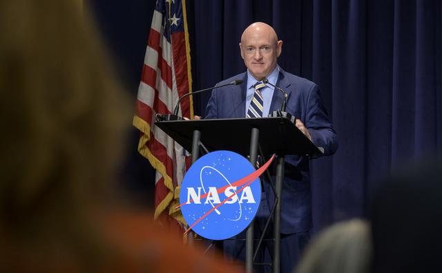 NASA image: NASA Deputy Administrator Pam Melroy Ceremonial Swearing-In