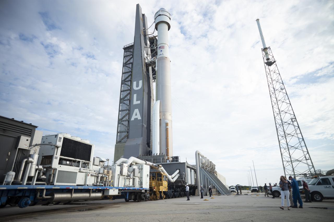 A United Launch Alliance Atlas V rocket with Boeing’s CST-100 Starliner spacecraft aboard is seen as it is rolled out of the Vertical Integration Facility to the launch pad at Space Launch Complex 41 ahead of the Orbital Flight Test-2 (OFT-2) mission, Monday, Aug. 2, 2021 at Cape Canaveral Space Force Station in Florida. Boeing’s Orbital Flight Test-2 will be Starliner’s second uncrewed flight test and will dock to the International Space Station as part of NASA's Commercial Crew Program. The mission, currently targeted for launch at 1:20 p.m. EDT Tuesday, Aug. 3, will serve as an end-to-end test of the system's capabilities. Photo Credit: (NASA/Joel Kowsky)
