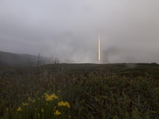 NASA image: Landsat 9 Launch