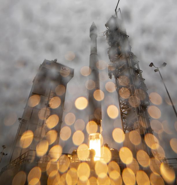 NASA image: Landsat 9 Launch