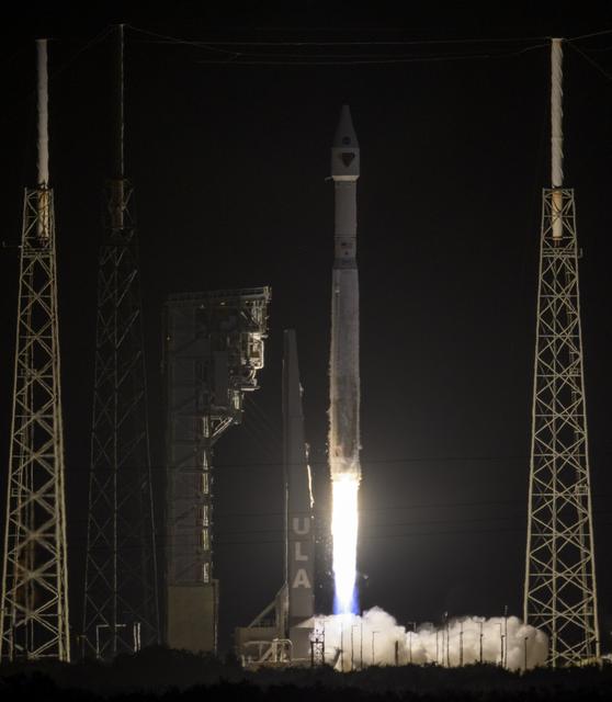 NASA image: Lucy Spacecraft Launch