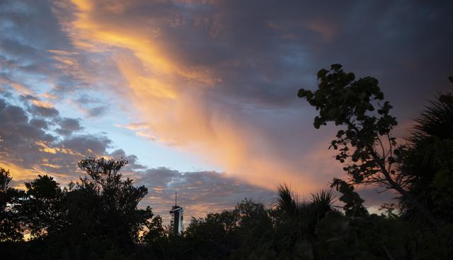 NASA image: SpaceX Crew-3 Preflight