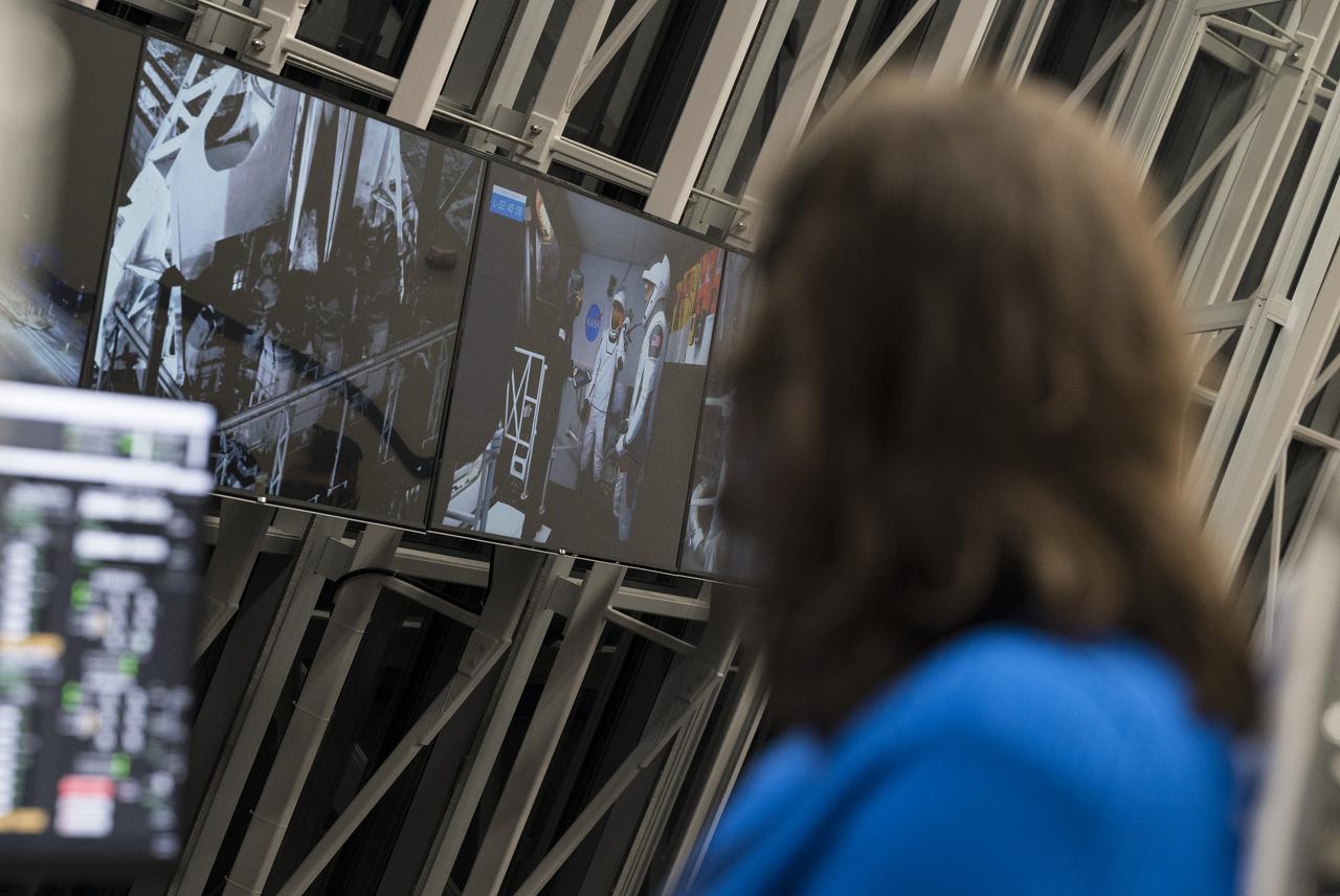 Holly Ridings, NASA’s chief flight director, monitors the countdown during a dress rehearsal in preparation for the launch of a SpaceX Falcon 9 rocket carrying the company's Crew Dragon spacecraft on NASA’s SpaceX Crew-3 mission with NASA astronauts Raja Chari, Tom Marshburn, Kayla Barron, and ESA (European Space Agency) astronaut Matthias Maurer onboard, Thursday, Oct. 28, 2021, in firing room four of the Launch Control Center at NASA’s Kennedy Space Center in Florida. NASA’s SpaceX Crew-3 mission is the third crew rotation mission of the SpaceX Crew Dragon spacecraft and Falcon 9 rocket to the International Space Station as part of the agency’s Commercial Crew Program. Chari, Marshburn, Barron, Maurer are scheduled to launch on Oct. 31 at 2:21 a.m. ET, from Launch Complex 39A at the Kennedy Space Center. Photo Credit: (NASA/Aubrey Gemignani)