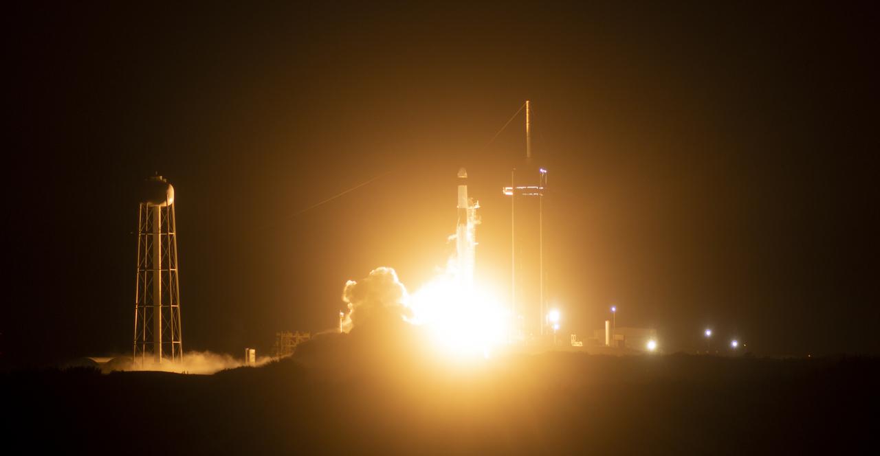 ]A SpaceX Falcon 9 rocket carrying the company's Crew Dragon spacecraft is launched on NASA’s SpaceX Crew-3 mission to the International Space Station with NASA astronauts Raja Chari, Tom Marshburn, Kayla Barron, and ESA (European Space Agency) astronaut Matthias Maurer onboard, Wednesday, Nov. 10, 2021, at NASA’s Kennedy Space Center in Florida. NASA’s SpaceX Crew-3 mission is the third crew rotation mission of the SpaceX Crew Dragon spacecraft and Falcon 9 rocket to the International Space Station as part of the agency’s Commercial Crew Program. Chari, Marshburn, Barron, Maurer launched at 9:03 p.m. EST from Launch Complex 39A at the Kennedy Space Center to begin a six month mission onboard the orbital outpost. Photo Credit: (NASA/Joel Kowsky)