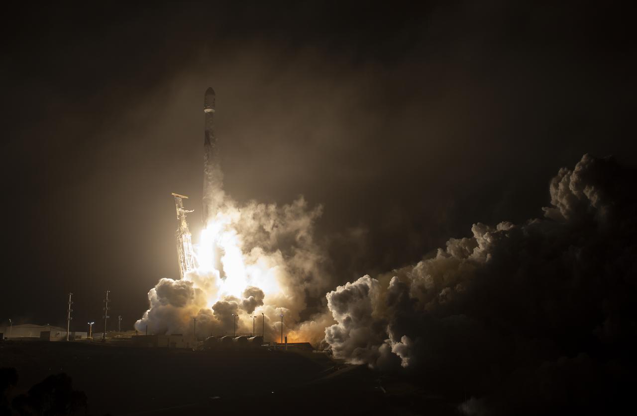 The SpaceX Falcon 9 rocket launches with the Double Asteroid Redirection Test, or DART, spacecraft onboard, Tuesday, Nov. 23, 2021, Pacific time (Nov. 24 Eastern time) from Space Launch Complex 4E at Vandenberg Space Force Base in California. DART is the world’s first full-scale planetary defense test, demonstrating one method of asteroid deflection technology. The mission was built and is managed by Johns Hopkins APL for NASA’s Planetary Defense Coordination Office. Photo Credit: (NASA/Bill Ingalls)