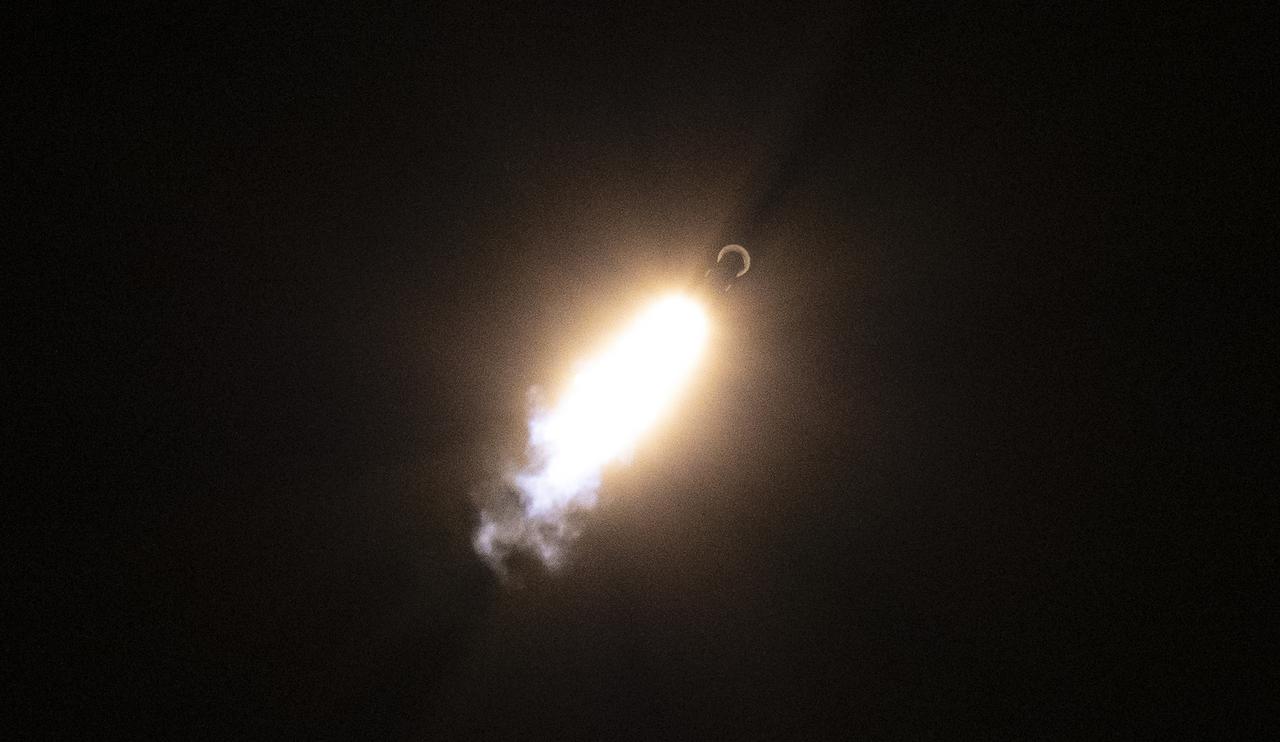 A SpaceX Falcon 9 rocket launches with NASA’s Imaging X-ray Polarimetry Explorer (IXPE) spacecraft onboard from Launch Complex 39A, Thursday, Dec. 9, 2021, at NASA’s Kennedy Space Center in Florida. The IXPE spacecraft is the first satellite dedicated to measuring the polarization of X-rays from a variety of cosmic sources, such as black holes and neutron stars. Launch occurred at 1:00 a.m. EST. Photo Credit: (NASA/Joel Kowsky)