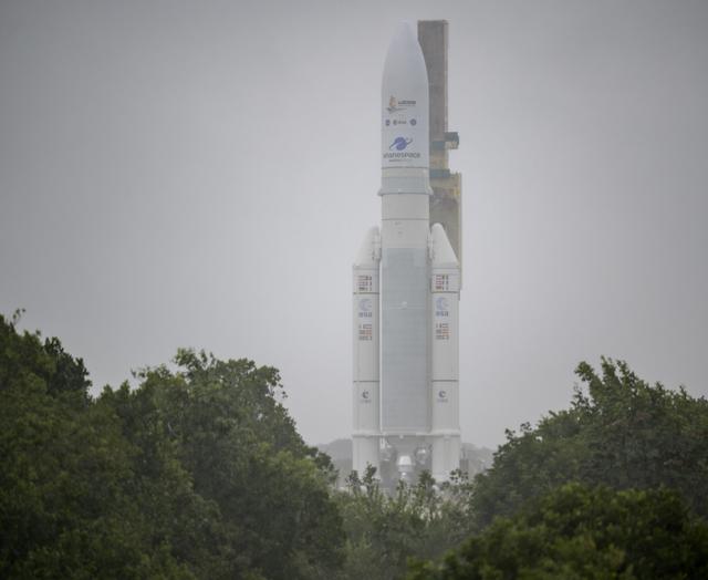 NASA image: Ariane 5 Rollout with James Webb Space Telescope