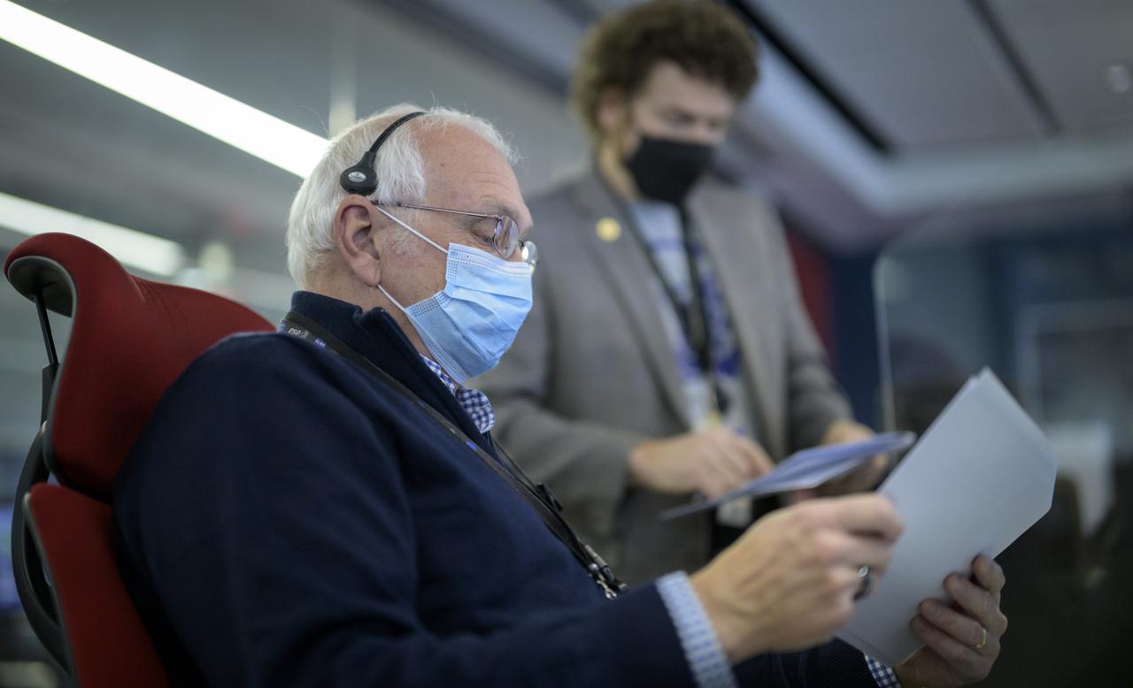 NASA James Webb Space Telescope Project Manager Bill Ochs, left, and NASA James Webb Space Telescope Mission Operations Manager Carl Starr, monitor the progress of the Webb observatory as it’s second primary mirror wing is prepared to rotate into position, Saturday, Jan. 8, 2022, from NASA’s James Webb Space Telescope Mission Operations Center at the Space Telescope Science Institute in Baltimore. Webb, an infrared telescope with a 21.3-foot (6.5-meter) primary mirror, was folded up for launch and underwent an unprecedented deployment process to unfold in space. As NASA's next flagship observatory, Webb will study every phase of cosmic history—from within our solar system to the most distant observable galaxies in the early universe. Photo Credit: (NASA/Bill Ingalls)