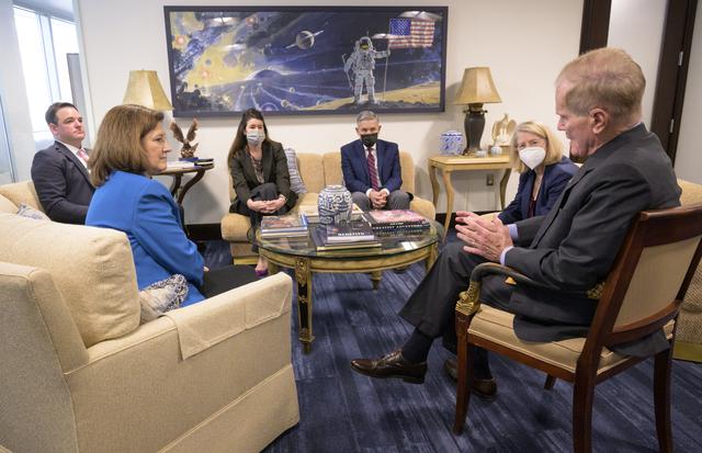 Administrator Meets with Incoming JPL Director