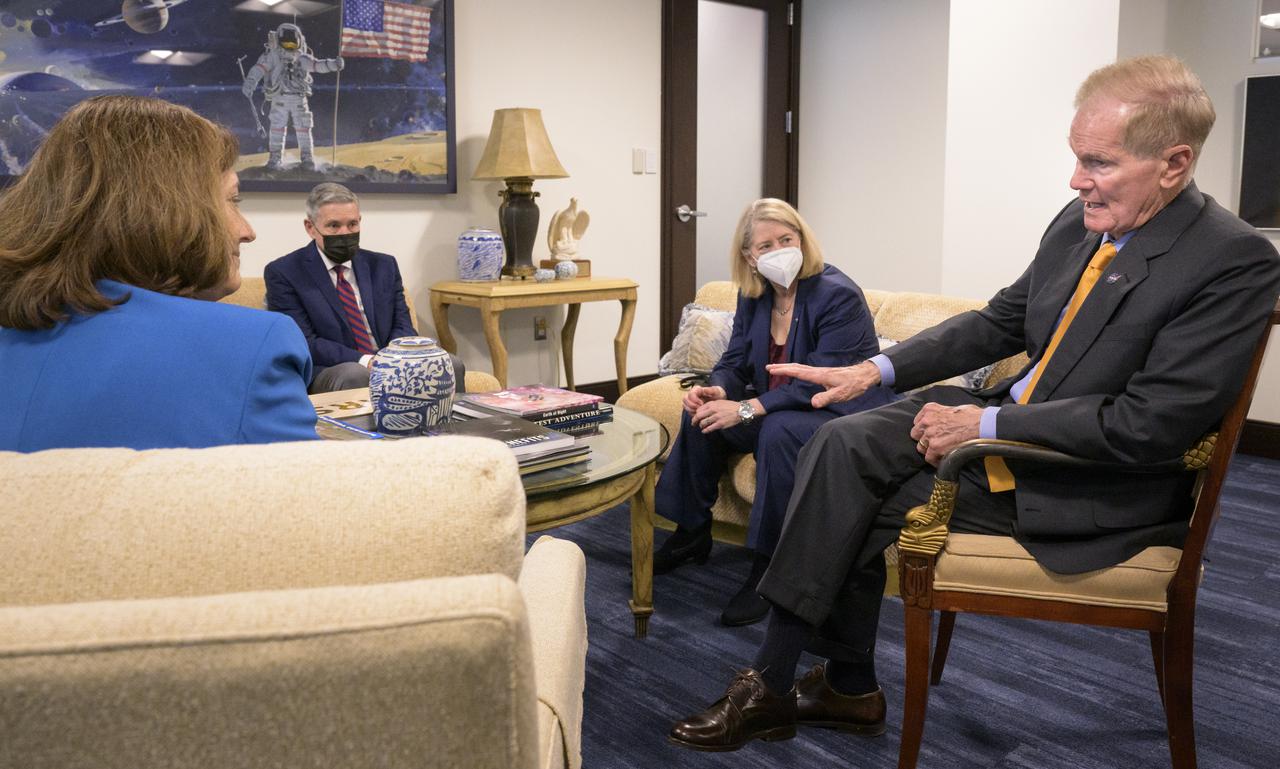 NASA Administrator Bill Nelson, right, meets with incoming JPL Director Dr. Laurie Leshin, left, along with NASA Associate Administrator Bob Cabana, and NASA Deputy Administrator Pam Melroy, Tuesday, Feb., 15, 2022, at the Mary W. Jackson NASA Headquarters building in Washington. Photo Credit: (NASA/Bill Ingalls)