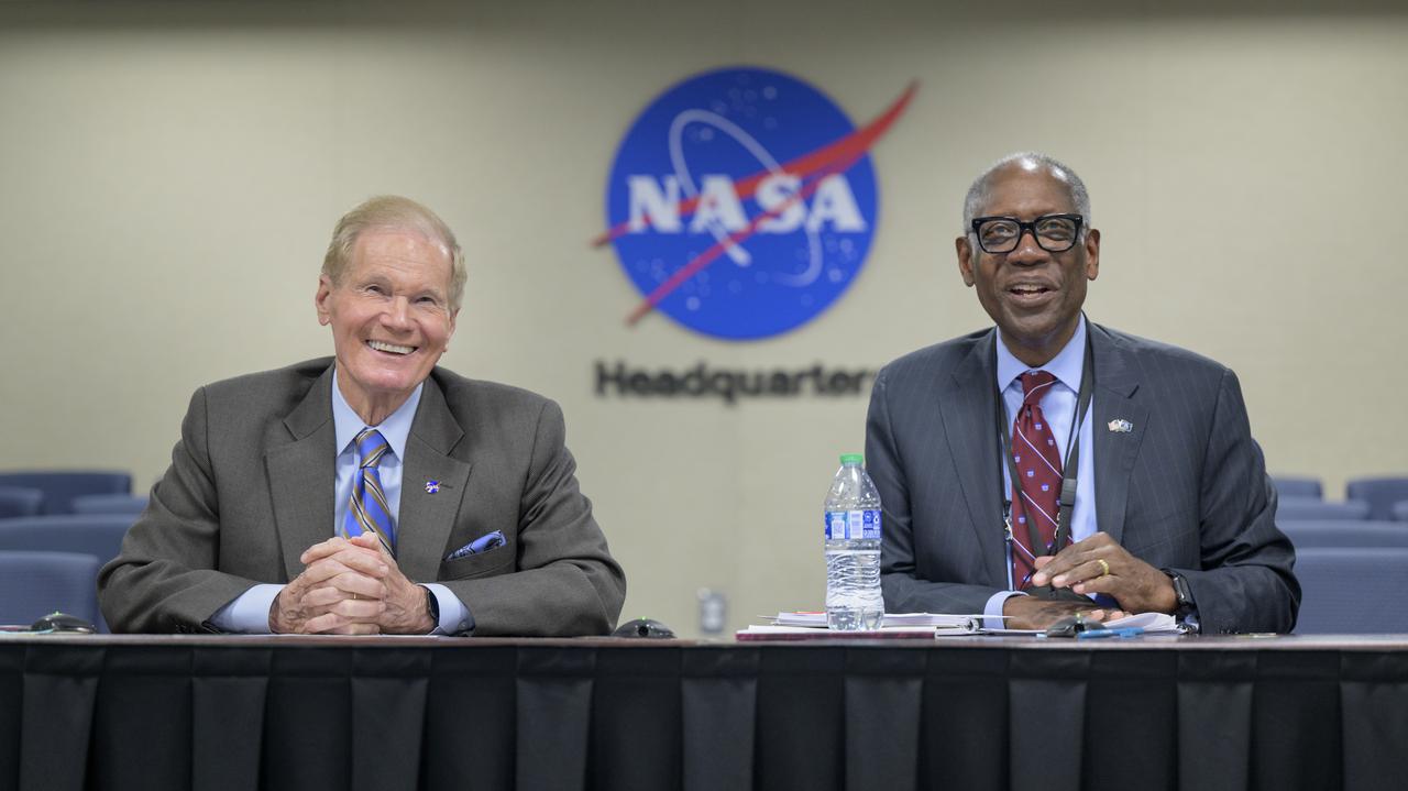 NASA Administrator Bill Nelson, left, and chair of the NASA Advisory Council (NAC) Gen. Lester Lyles, USAF (retired), talk with other NAC members, attending virtually, during an executive session of the NASA Advisory Council (NAC), Monday, Feb. 28, 2022, at the Mary W. Jackson NASA Headquarters building in Washington. Photo Credit: (NASA/Bill Ingalls)