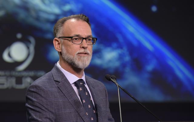 NASA image: OSIRIS-REx Team Given 2022 Swigert Award for Space Exploration