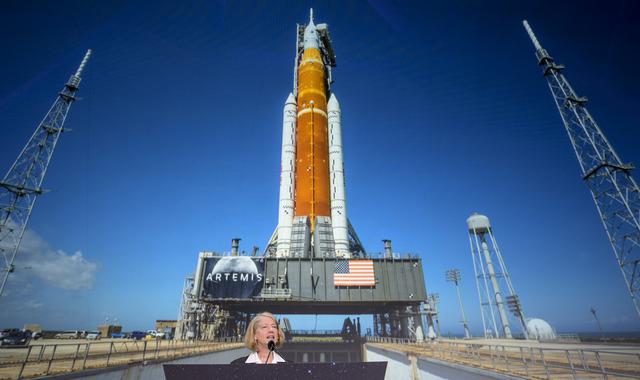 NASA image: NASA Deputy Administrator Melroy Space Symposium Keynote