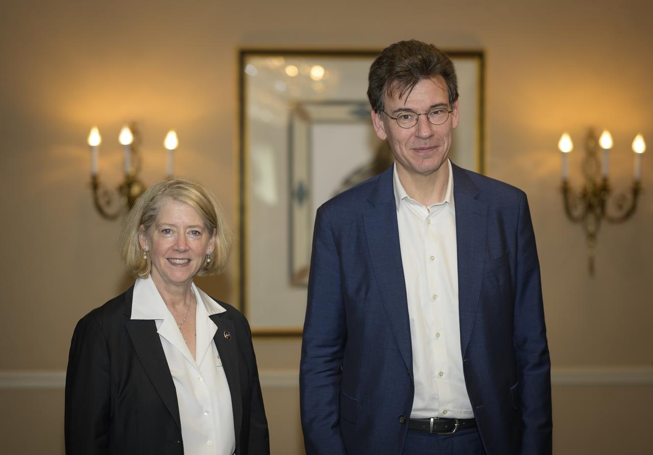 NASA Deputy Administrator Pam Melroy, left, and Dr. Philippe Baptiste, President, French Space Agency (CNES), pose for a photograph prior to starting at meeting during the 37th Space Symposium, Tuesday, April 5, 2022, in Colorado Springs, Colorado. Photo Credit: (NASA/Bill Ingalls)