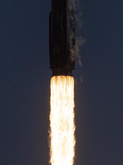 NASA image: Axiom Mission 1 Launch