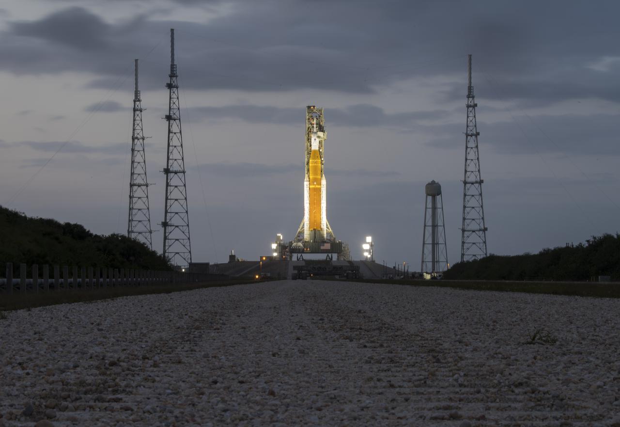 Artemis 1 on Launch Pad 39B