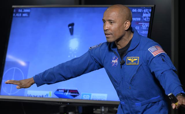 NASA image: Astronaut Victor Glover Inspires DC Area School Students
