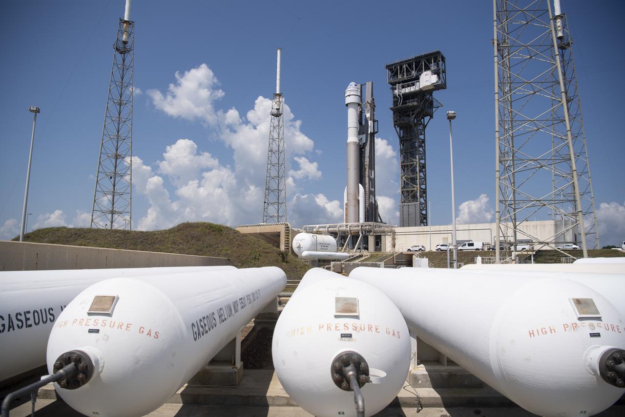 A United Launch Alliance Atlas V rocket with Boeing’s CST-100 Starliner spacecraft aboard is seen after being rolled out of the Vertical Integration Facility to the launch pad at Space Launch Complex 41 ahead of the Orbital Flight Test-2 (OFT-2) mission, Wednesday, May 18, 2022 at Cape Canaveral Space Force Station in Florida. Boeing’s Orbital Flight Test-2 will be Starliner’s second uncrewed flight test and will dock to the International Space Station as part of NASA's Commercial Crew Program. The mission, currently targeted for launch at 6:54 p.m. ET on May 19, will serve as an end-to-end test of the system's capabilities. Photo Credit: (NASA/Joel Kowsky)