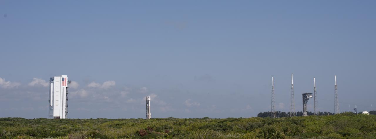 A United Launch Alliance Atlas V rocket with Boeing’s CST-100 Starliner spacecraft aboard is seen as it is rolled out of the Vertical Integration Facility to the launch pad at Space Launch Complex 41 ahead of the Orbital Flight Test-2 (OFT-2) mission, Wednesday, May 18, 2022 at Cape Canaveral Space Force Station in Florida. Boeing’s Orbital Flight Test-2 will be Starliner’s second uncrewed flight test and will dock to the International Space Station as part of NASA's Commercial Crew Program. The mission, currently targeted for launch at 6:54 p.m. ET on May 19, will serve as an end-to-end test of the system's capabilities. Photo Credit: (NASA/Joel Kowsky)