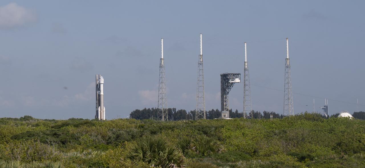 A United Launch Alliance Atlas V rocket with Boeing’s CST-100 Starliner spacecraft aboard is seen as it is rolled out of the Vertical Integration Facility to the launch pad at Space Launch Complex 41 ahead of the Orbital Flight Test-2 (OFT-2) mission, Wednesday, May 18, 2022 at Cape Canaveral Space Force Station in Florida. Boeing’s Orbital Flight Test-2 will be Starliner’s second uncrewed flight test and will dock to the International Space Station as part of NASA's Commercial Crew Program. The mission, currently targeted for launch at 6:54 p.m. ET on May 19, will serve as an end-to-end test of the system's capabilities. Photo Credit: (NASA/Joel Kowsky)