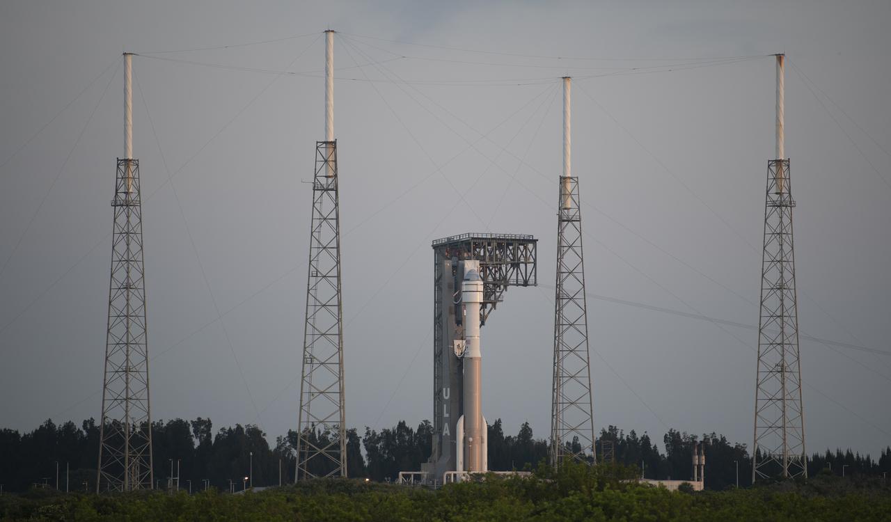 A United Launch Alliance Atlas V rocket with Boeing’s CST-100 Starliner spacecraft aboard is seen on the launch pad at Space Launch Complex 41 ahead of the Orbital Flight Test-2 mission, Thursday, May 19, 2022 at Cape Canaveral Space Force Station in Florida. Boeing’s Orbital Flight Test-2 will be Starliner’s second uncrewed flight test and will dock to the International Space Station as part of NASA's Commercial Crew Program. The mission, currently targeted for launch at 6:54 p.m. ET will serve as an end-to-end test of the system's capabilities. Photo Credit: (NASA/Joel Kowsky)