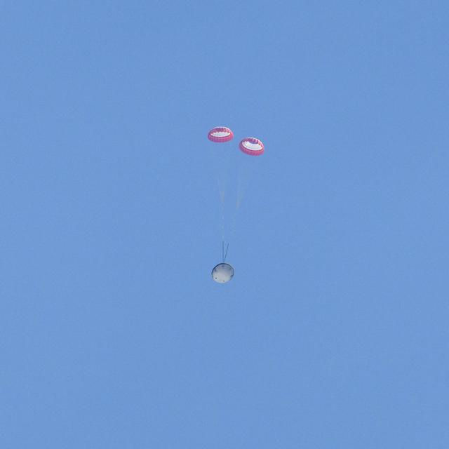 NASA image: Boeing Orbital Flight Test-2 Landing