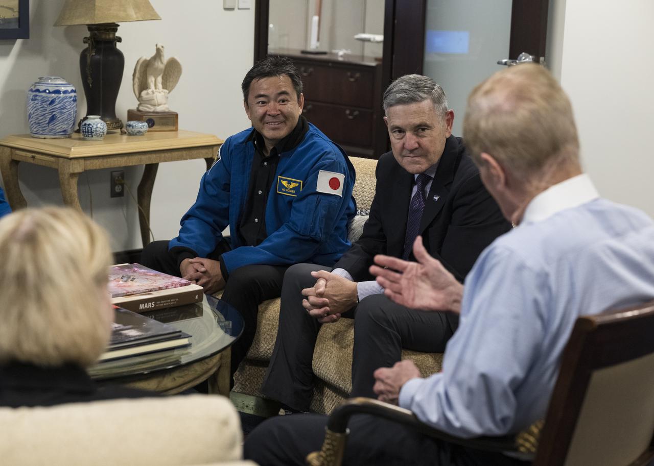From left to right, NASA Deputy Administrator Pam Melroy, NASA’s SpaceX Crew-2 Japan Aerospace Exploration Agency (JAXA) astronaut Akihiko Hoshide, NASA Associate Administrator Bob Cabana, and NASA Administrator Bill Nelson, are seen during a meeting with fellow Crew-2 members, ESA (European Space Agency) astronaut Thomas Pesquet and NASA astronauts Megan McArthur and Shane Kimbrough, Monday, June 6, 2022, at the Mary W. Jackson NASA Headquarters Building in Washington DC. Photo Credit: (NASA/Aubrey Gemignani)