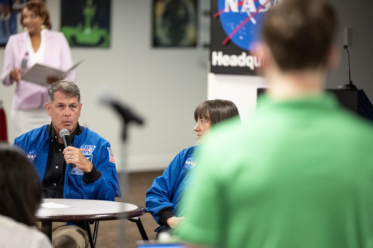 NASA’s SpaceX Crew-2 astronauts Shane Kimbrough, left, and Megan McArthur, right, speak during a meet and greet with employees Tuesday, June 7, 2022, at the Mary W. Jackson NASA Headquarters Building in Washington. Kimbrough, McArthur, Hoshide, and Pesquet completed the second crew rotation mission to the International Space Station as part of the agency’s Commercial Crew Program and spent 198 days aboard the orbiting laboratory as part of Expeditions 65 and 66. Photo Credit: (NASA/Keegan Barber)