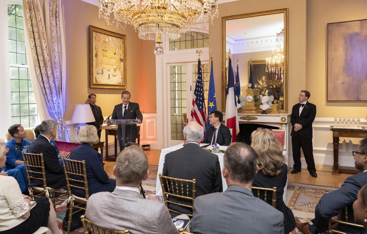 NASA Administrator Bill Nelson delivers remarks during an Artemis Accords signing ceremony Tuesday, June 7, 2022, prior to the Centre National d’Etudes Spatiales (CNES) 60th Anniversary event at the French Ambassador’s Residence in Washington. France is the twentieth country to sign the Artemis Accords, which establish a practical set of principles to guide space exploration cooperation among nations participating in NASA’s Artemis program. Photo Credit: (NASA/Keegan Barber)