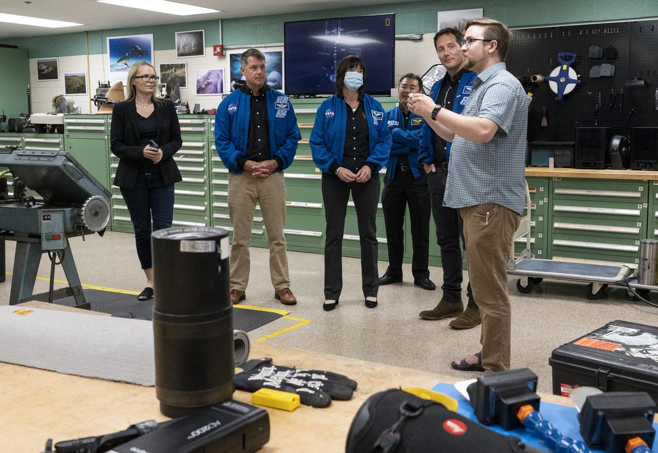 Photo Engineer Tom O’Brien speaks with NASA’s SpaceX Crew-2 astronauts during a tour of the Photo Engineering Department, Tuesday, June 7, 2022, at National Geographic Headquarters in Washington. Kimbrough, McArthur, Hoshide, and Pesquet completed the second crew rotation mission to the International Space Station as part of the agency’s Commercial Crew Program and spent 198 days aboard the orbiting laboratory as part of Expeditions 65 and 66. Photo Credit: (NASA/Keegan Barber)