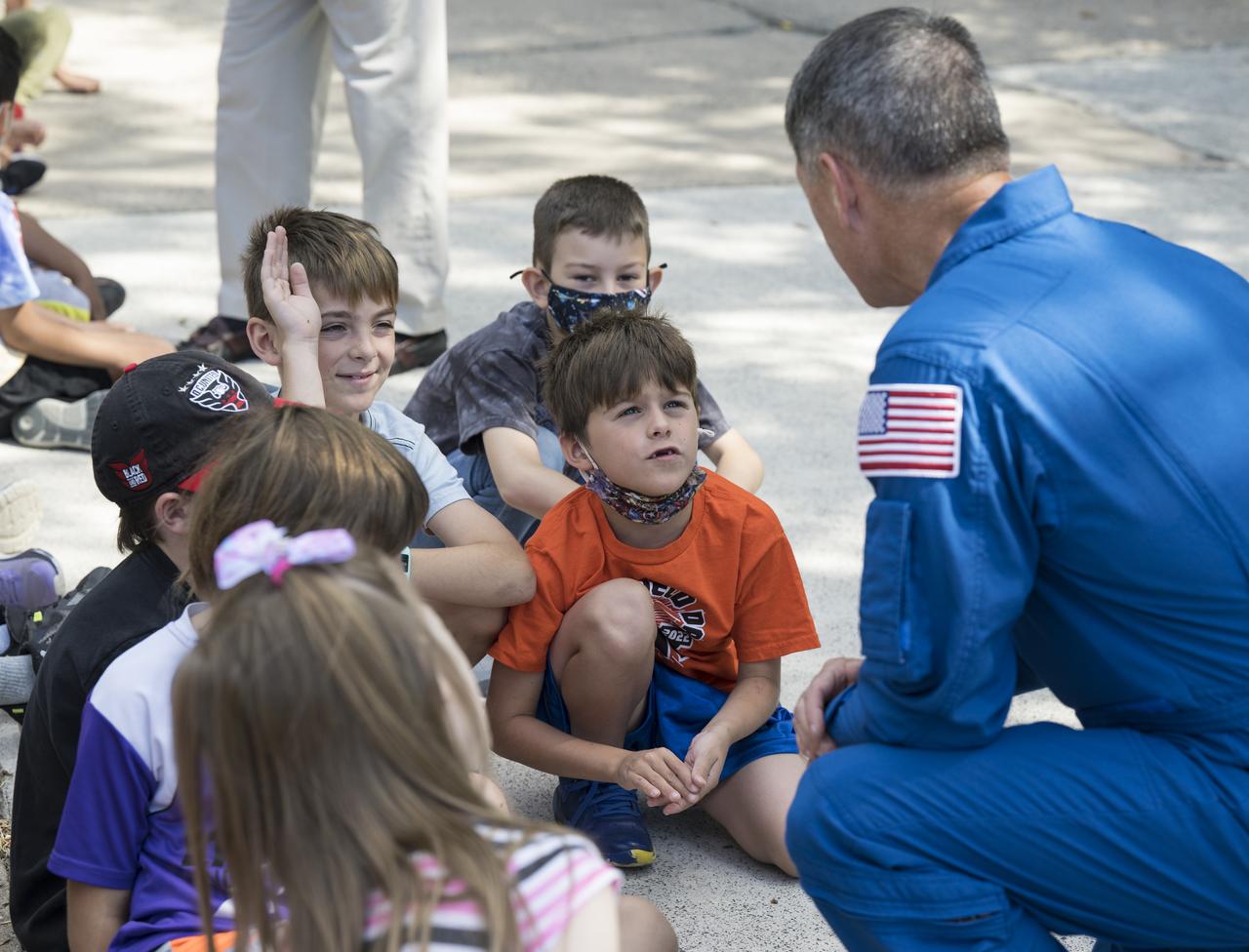 NASA’s SpaceX Crew-2 NASA astronaut Shane Kimbrough speaks to students during a visit to Arlington Science Focus Elementary School, Friday, June 10, 2022, in Arlington, Virginia. Photo Credit: (NASA/Aubrey Gemignani)