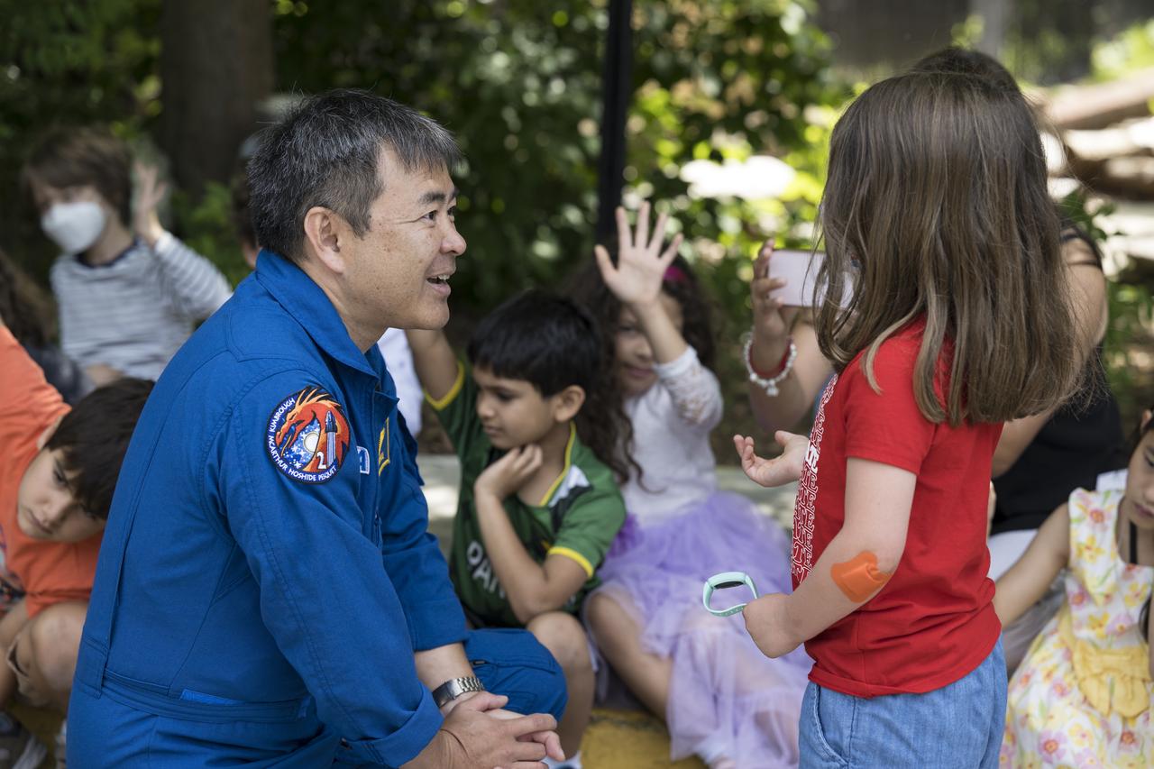 NASA’s SpaceX Crew-2 Japan Aerospace Exploration Agency (JAXA) astronaut Akihiko Hoshide speaks with students during a visit to Arlington Science Focus Elementary School, Friday, June 10, 2022, in Arlington, Virginia. Photo Credit: (NASA/Aubrey Gemignani)