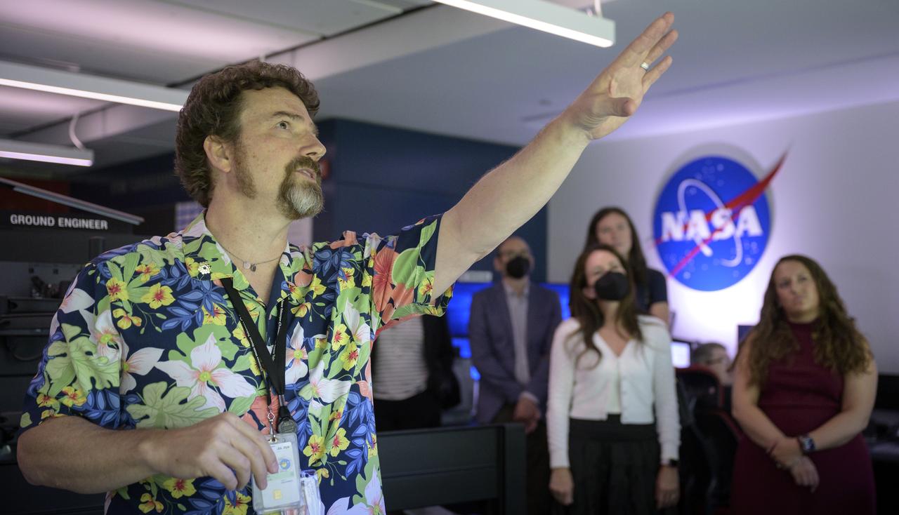 NASA James Webb Space Telescope Mission Operations Manager Carl Starr gives a tour of the NASA James Webb Space Telescope Mission Operations Center, Wednesday, June 29, 2022, at the Space Telescope Science Institute (STScI) in Baltimore. Prior to the tour the NASA Deputy Administrator Pam Melroy and NASA Associate Administrator for the Science Mission Directorate Thomas Zurbuchen spoke at a briefing that focused on the status of NASA’s James Webb Space Telescope in its final weeks of preparing for its science mission, as well as overviews of planned science for Webb’s first year of operations. Photo Credit: (NASA/Bill Ingalls)