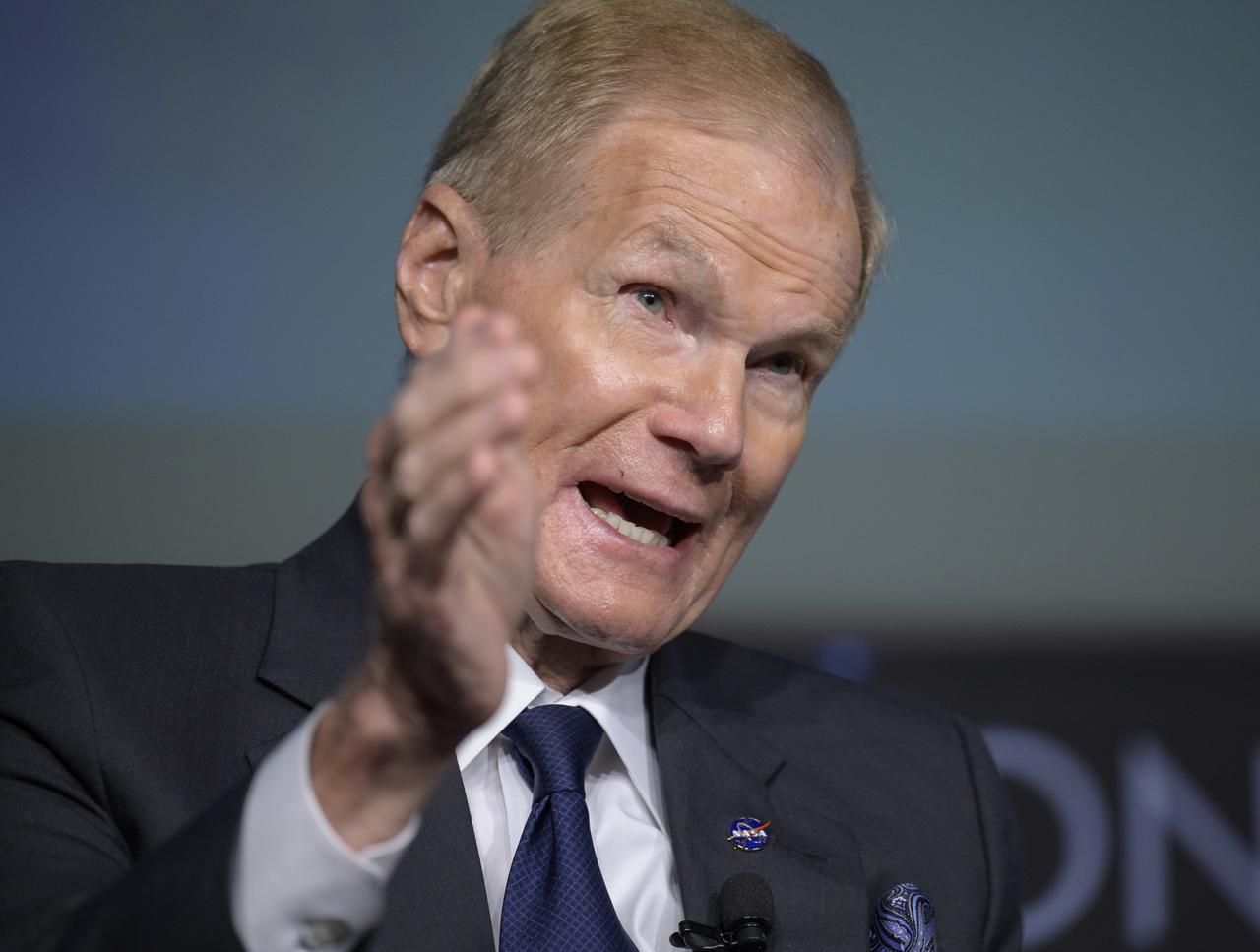 NASA Administrator Bill Nelson speaks during a NASA briefing on the Artemis I Moon mission, Wednesday, Aug. 3, 2022, at the Mary W. Jackson NASA Headquarters building in Washington. NASA’s Artemis I mission is the first integrated test of the agency’s deep space exploration systems: the Orion spacecraft, Space Launch System rocket, and supporting ground systems. Launch of the uncrewed flight test is targeted for no earlier than Monday, Aug. 29. Photo Credit: (NASA/Bill Ingalls)