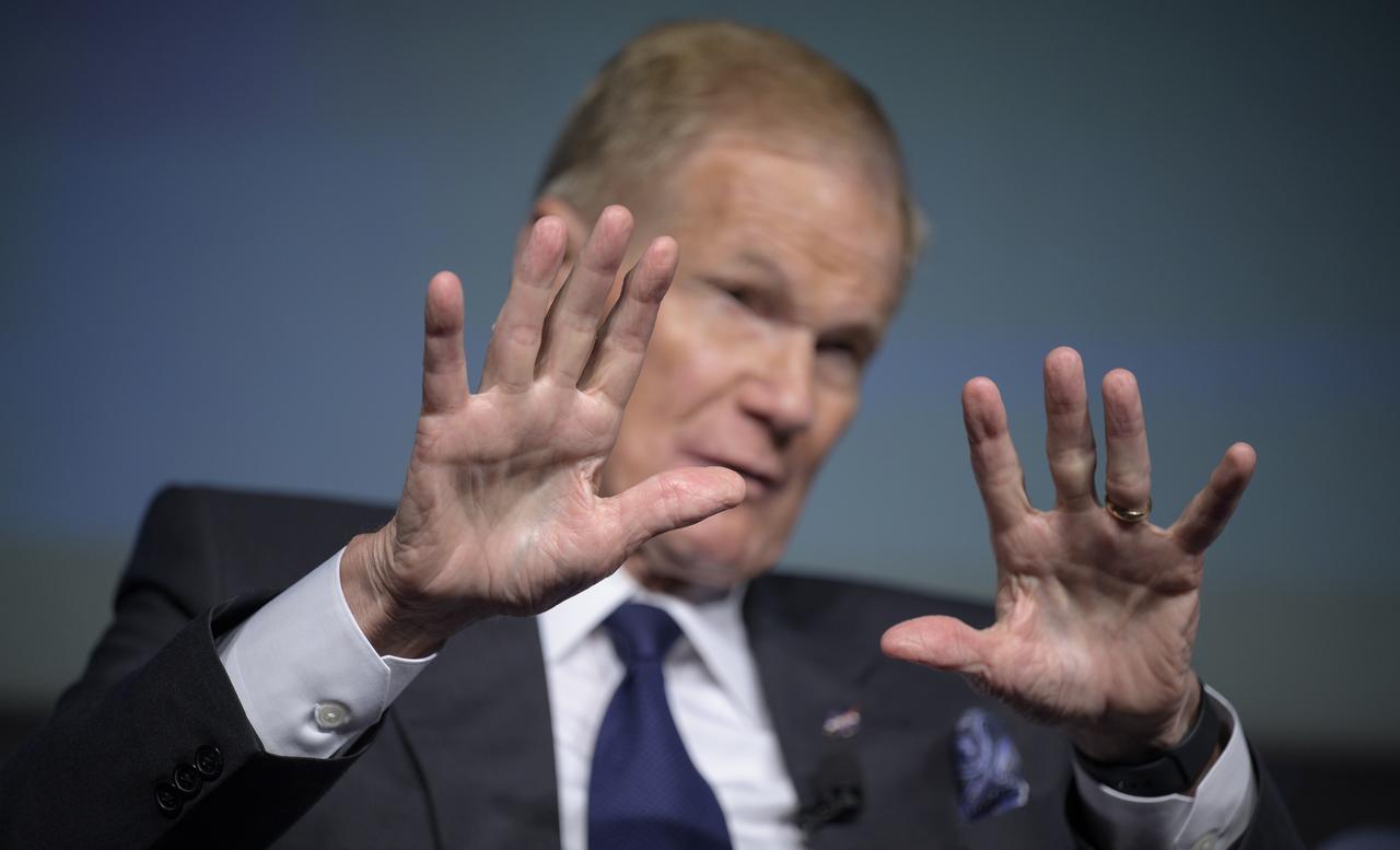 NASA Administrator Bill Nelson speaks during a NASA briefing on the Artemis I Moon mission, Wednesday, Aug. 3, 2022, at the Mary W. Jackson NASA Headquarters building in Washington. NASA’s Artemis I mission is the first integrated test of the agency’s deep space exploration systems: the Orion spacecraft, Space Launch System rocket, and supporting ground systems. Launch of the uncrewed flight test is targeted for no earlier than Monday, Aug. 29. Photo Credit: (NASA/Bill Ingalls)