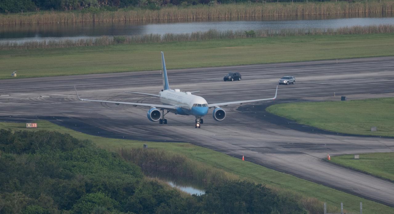 Air Force Two is seen as it arrives at the Launch and Landing Facility at NASA’s Kennedy Space Center ahead of the first launch attempt of Artemis I, Monday, Aug. 29, 2022, in Florida. NASA’s Artemis I flight test is the first integrated flight test of the agency’s deep space exploration systems: the Orion spacecraft, Space Launch System (SLS) rocket, and ground systems. The launch director halted today’s launch attempt at approximately 8:30 a.m. ET. Photo Credit: (NASA/Joel Kowsky)