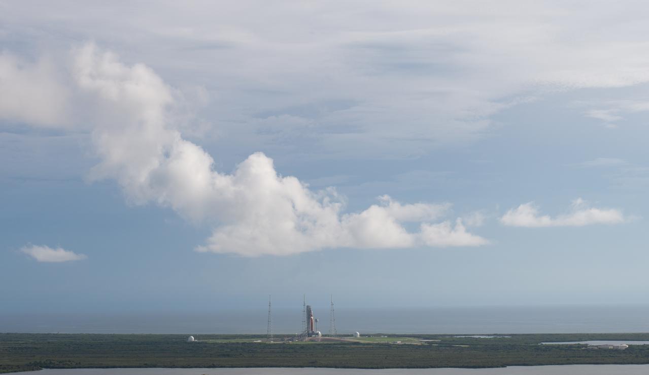 NASA’s Space Launch System (SLS) rocket with the Orion spacecraft aboard is seen atop the mobile launcher at Launch Pad 39B, Saturday, Sept. 3, 2022, at NASA’s Kennedy Space Center in Florida. NASA’s Artemis I flight test is the first integrated test of the agency’s deep space exploration systems: the Orion spacecraft, SLS rocket, and supporting ground systems. The launch director waived off today’s Artemis I launch attempt at approximately 11:17 a.m. EDT.  Photo Credit: (NASA/Joel Kowsky)