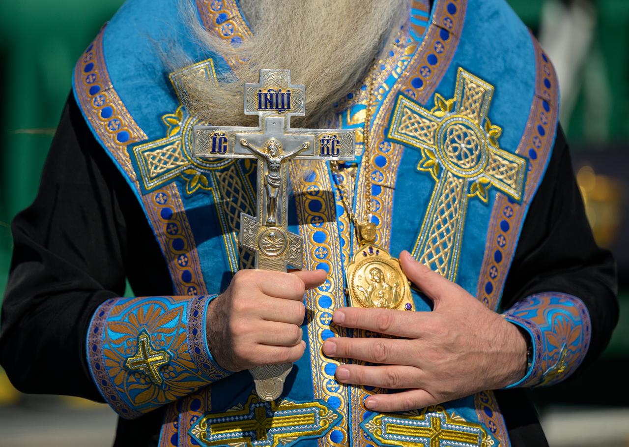 Russian Orthodox Bishop Ignatii blesses the Soyuz rocket, Tuesday, Sept. 20, 2022, at the Baikonur Cosmodrome launch pad in Kazakhstan. Expedition 68 astronaut Frank Rubio of NASA, and cosmonauts Sergey Prokopyev and Dmitri Petelin of Roscosmos are scheduled to launch aboard their Soyuz MS-22 spacecraft on Sept. 21. Photo Credit: (NASA/Bill Ingalls}