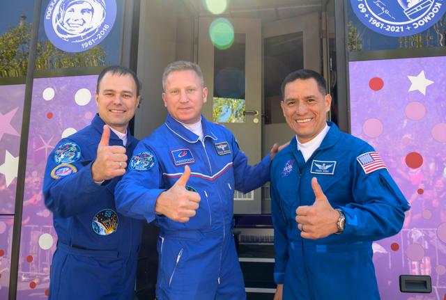 Expedition 68 Cosmonaut Hotel Depatrure