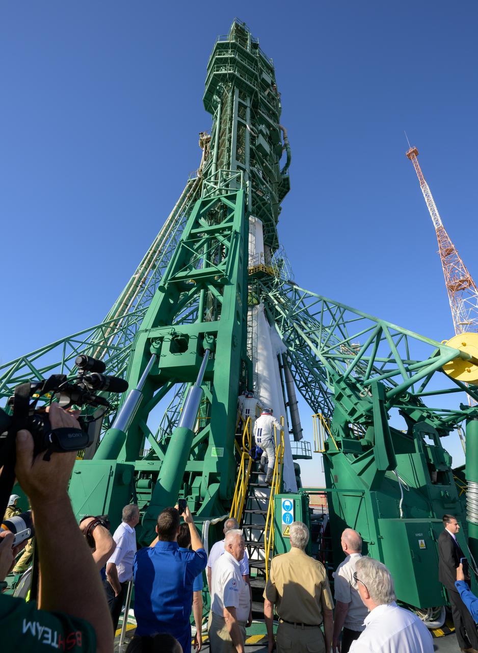 Expedition 68 astronaut Frank Rubio of NASA, and cosmonauts Sergey Prokopyev and Dmitri Petelin of Roscosmos, board the Soyuz MS-22 spacecraft for launch, Wednesday, Sept. 21, 2022, at the Baikonur Cosmodrome in Kazakhstan. Rubio, Prokopyev and Petelin launched onboard the Soyuz rocket from the Baikonur Cosmodrome for a mission on the International Space Station. Photo Credit: (NASA/Bill Ingalls)