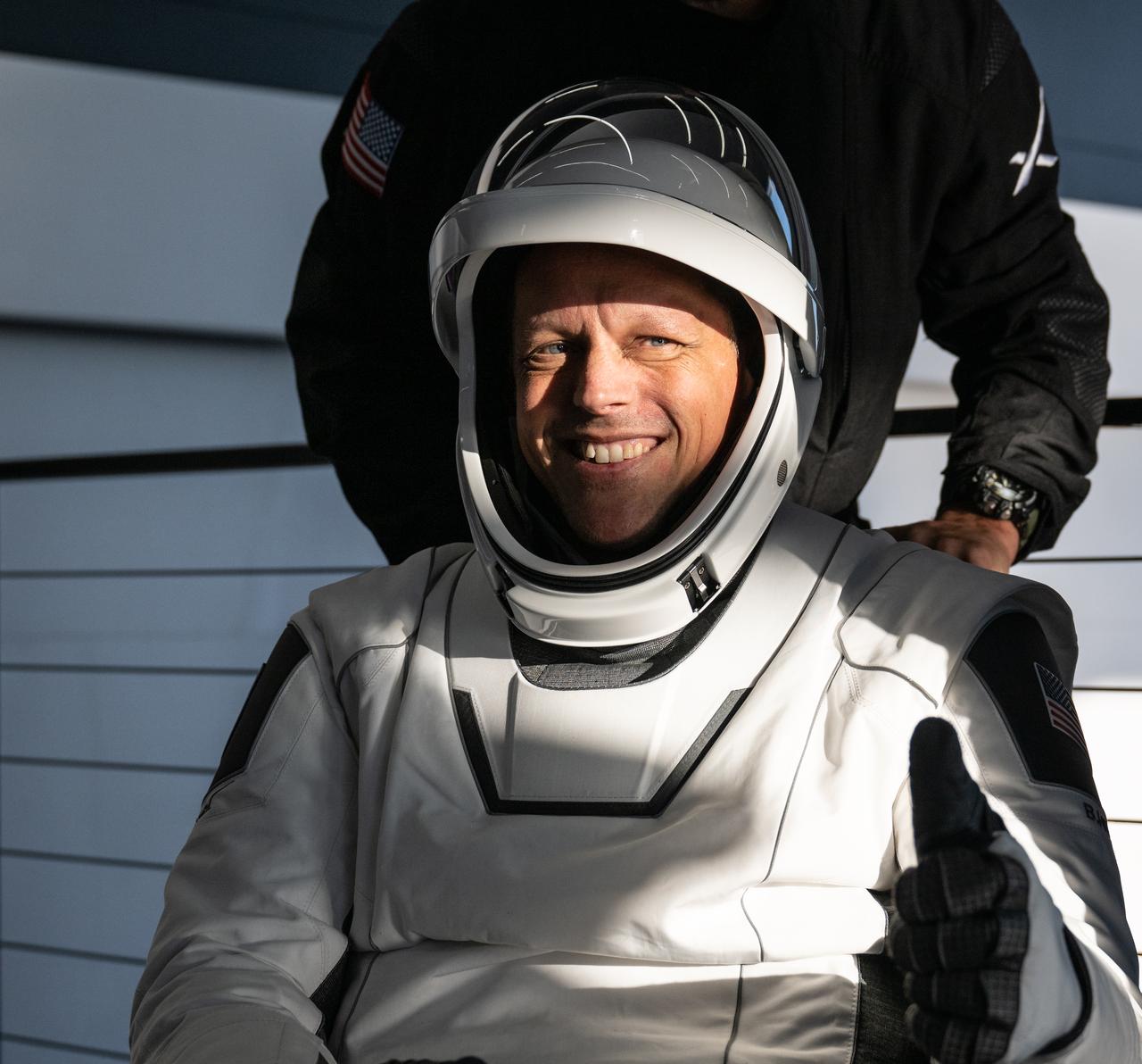 NASA astronaut Robert Hines is helped out of the SpaceX Crew Dragon Freedom spacecraft onboard the SpaceX recovery ship Megan after he, NASA astronaut Kjell Lindgren, NASA astronaut Jessica Watkins and ESA (European Space Agency) astronaut Samantha Cristoforetti, landed in the Atlantic Ocean off the coast of Jacksonville, Florida, Friday, Oct. 14, 2022. Lindgren, Hines, Watkins, and Cristoforetti are returning after 170 days in space as part of Expeditions 67 and 68 aboard the International Space Station. Photo Credit: (NASA/Bill Ingalls)