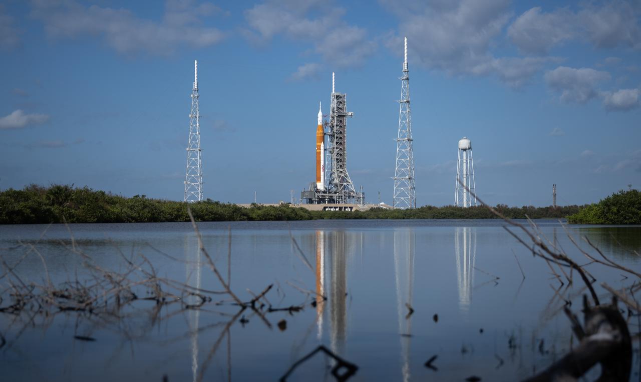 NASA’s Space Launch System (SLS) rocket with the Orion spacecraft aboard is seen atop a mobile launcher at Launch Pad 39B as preparations for launch continue, Monday, Nov. 14, 2022, at NASA’s Kennedy Space Center in Florida. NASA’s Artemis I flight test is the first integrated test of the agency’s deep space exploration systems: the Orion spacecraft, SLS rocket, and supporting ground systems. Launch of the uncrewed flight test is targeted for no earlier than Nov. 16 at 1:04 a.m. EST. Photo Credit: (NASA/Bill Ingalls)