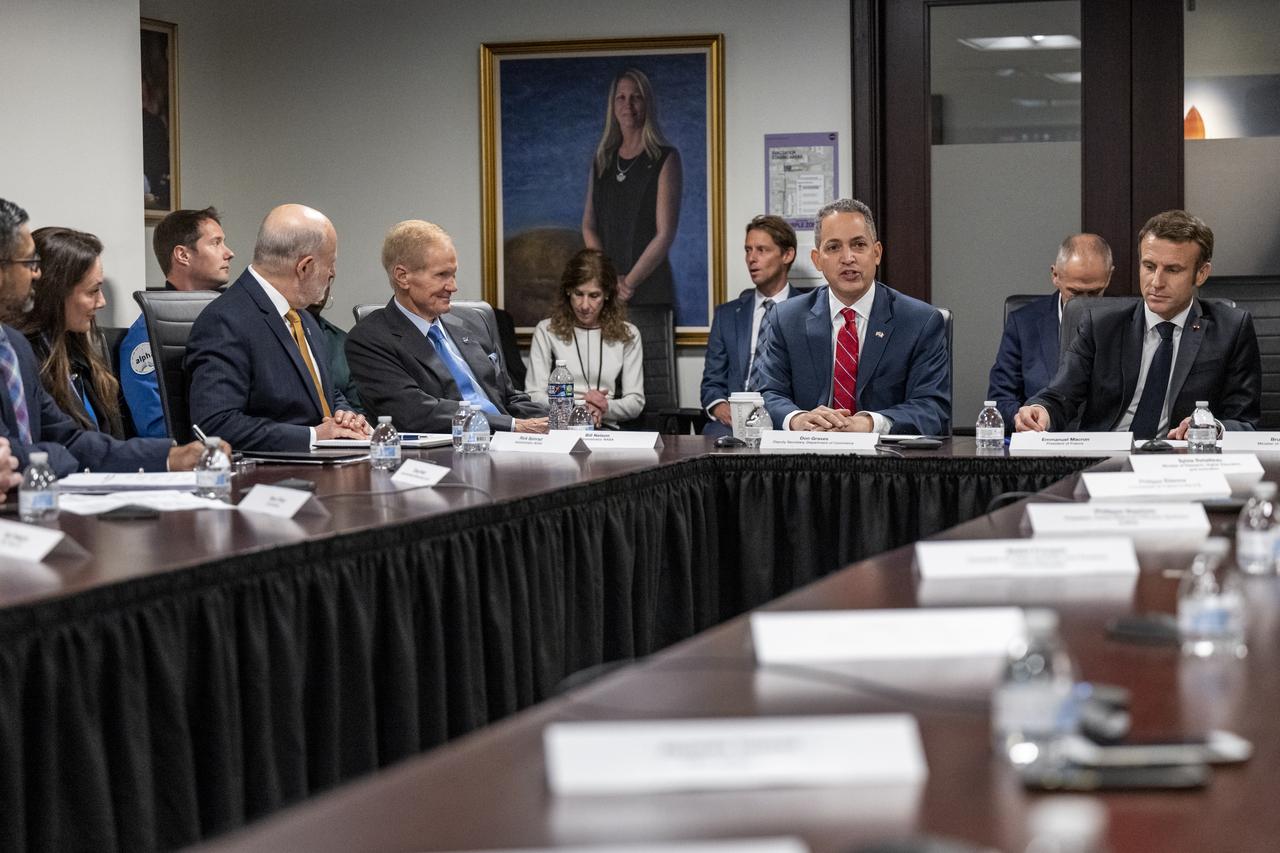French President Emmanuel Macron and NASA Administrator Bill Nelson participate in an industry roundtable, Wednesday, Nov. 30, 2022, at the Mary W. Jackson NASA Headquarters building in Washington. Administrator Nelson and French President Emmanuel Macron met to highlight space cooperation between the United States and France. Photo Credit: (NASA/Keegan Barber)