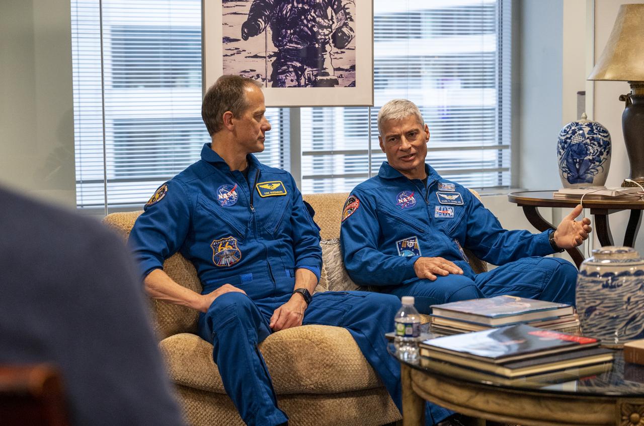 NASA’s SpaceX Crew-3 astronauts Raja Chari, Kayla Barron, Tom Marshburn, and Mark Vande Hei participate in a meet and greet with NASA leadership, Wednesday, Dec. 7, 2022, at the Mary W. Jackson NASA Headquarters Building in Washington. Photo Credit: (NASA/Keegan Barber)