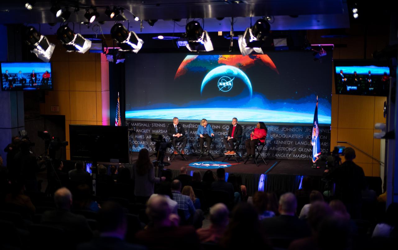 NASA Administrator Bill Nelson, left, NASA Deputy Administrator Pam Melroy, second from left, NASA Associate Administrator Bob Cabana, second from right, and Michelle Jones of NASA Communications, are seen Tuesday, Dec. 13, 2022, during an end-of-the year all hands with senior leadership at the Mary W. Jackson NASA Headquarters building in Washington. Nelson, Melroy, and Cabana highlighted the agency’s 2022 accomplishments and looked forward to what is coming in 2023 and beyond. Photo Credit: (NASA/Joel Kowsky)