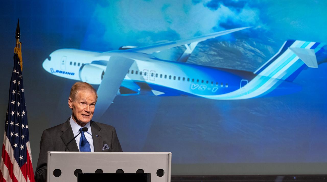 NASA Administrator Bill Nelson delivers remarks during a news conference on NASA’s Sustainable Flight Demonstrator project, Wednesday, Jan. 18, 2023, at the Mary W. Jackson NASA Headquarters building in Washington, DC.  Through a Funded Space Act Agreement, The Boeing company and its industry team will collaborate with NASA to develop and flight-test a full-scale Transonic Truss-Braced Wing demonstrator aircraft. Photo Credit: (NASA/Joel Kowsky)