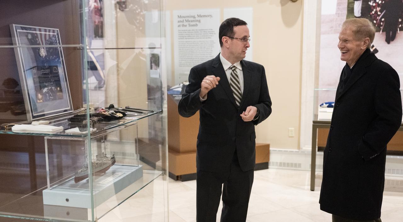 NASA Administrator Bill Nelson is provided a historical tour at the Tomb of the Unknowns, before a wreath laying ceremony as part of NASA's Day of Remembrance, Thursday, Jan. 26, 2023, at Arlington National Cemetery in Arlington, Va.  The wreaths were laid in memory of those men and women who lost their lives in the quest for space exploration.  Photo Credit: (NASA/Aubrey Gemignani)
