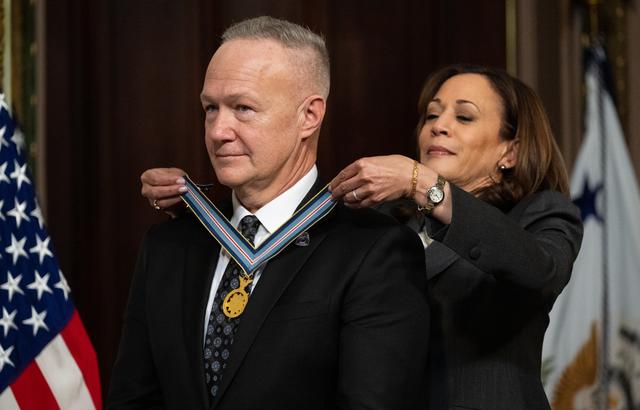 NASA image: Congressional Space Medal of Honor Ceremony