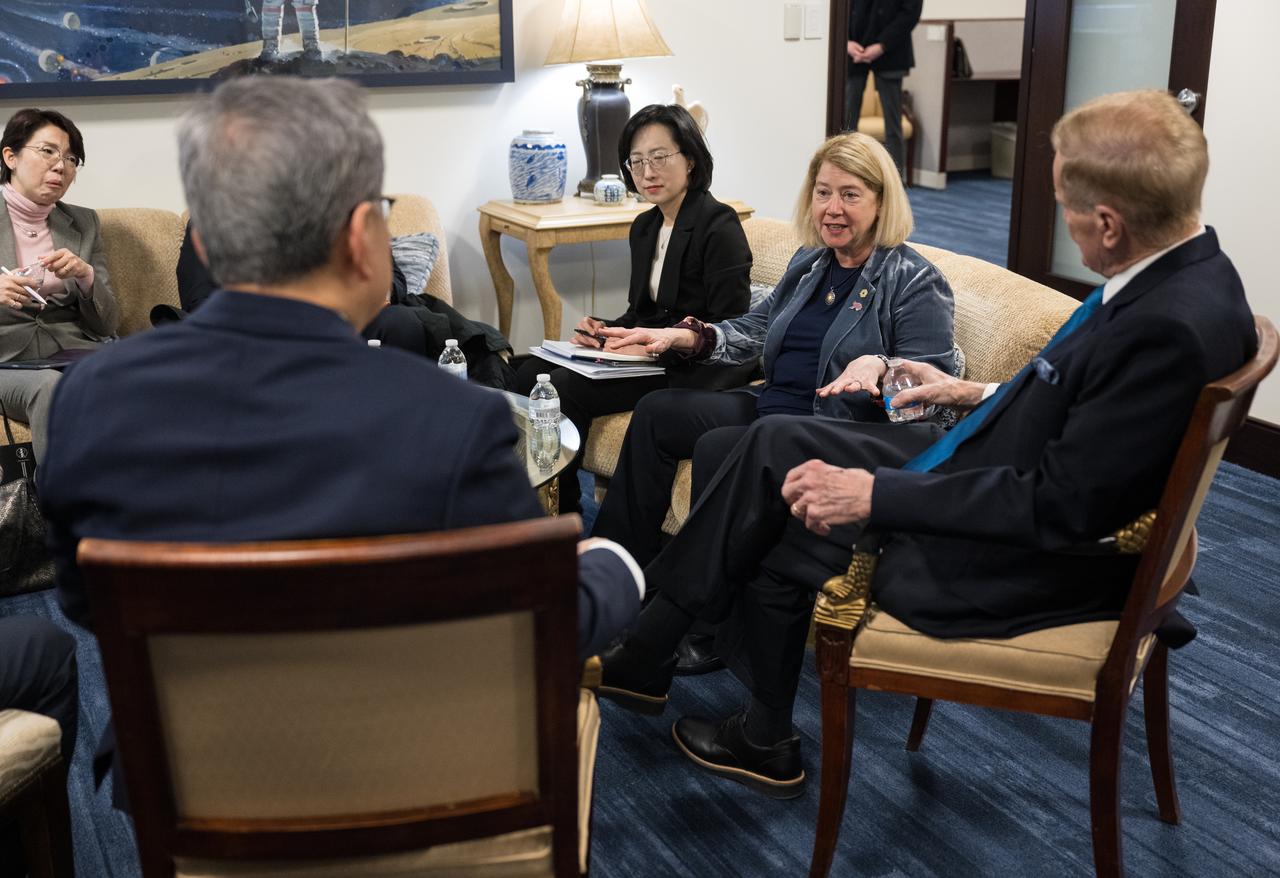 From left to right, Republic of Korea Minister of Foreign Affairs, Jin Park, Republic of Korea Ministry of Foreign Affairs Director General, Miyon Lee, Republic of Korea Ministry of Foreign Affairs Deputy Director General, Minyoung Han, NASA Deputy Administrator Pam Melroy, and NASA Administrator Bill Nelson are seen during a meeting, Thursday, Feb. 2, 2023 at the Mary W. Jackson NASA Headquarters building in Washington DC. Photo Credit: (NASA/Aubrey Gemignani)
